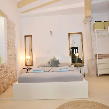 Modern And Cozy Old Town - *